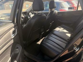 MG MG5 61.1kWh SE Long Range Estate 5dr Electric Auto (156 ps)