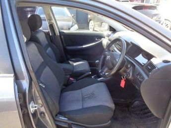 Toyota Corolla 2.0 D-4D SR 5dr