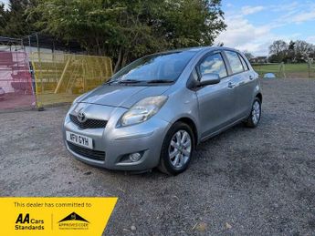 Toyota Yaris 1.33 Dual VVT-i T Spirit MultiMode Euro 5 (s/s) 5dr