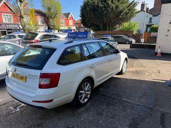 Skoda Octavia ELEGANCE TDI CR DSG