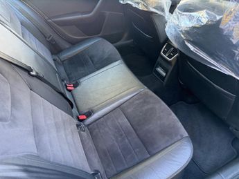 Skoda Octavia ELEGANCE TDI CR DSG