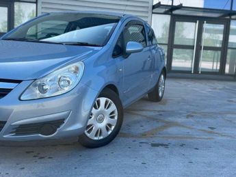 Vauxhall Corsa 1.2i 16v Club 3dr