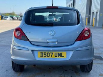 Vauxhall Corsa 1.2i 16v Club 3dr