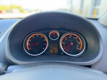 Vauxhall Corsa 1.2i 16v Club 3dr