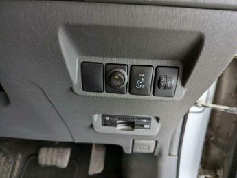 Toyota Prius 1.5 CVT 4dr