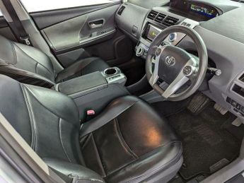 Toyota Prius 1.5 CVT 4dr