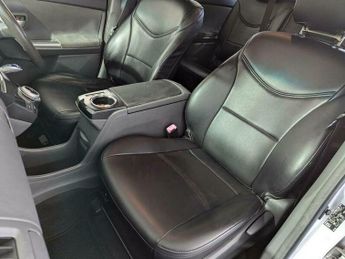 Toyota Prius 1.5 CVT 4dr