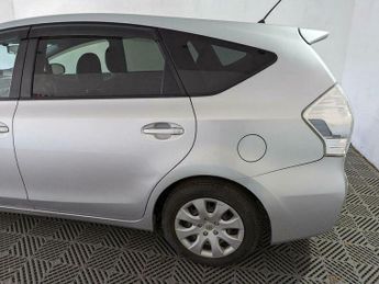 Toyota Prius 1.5 CVT 4dr