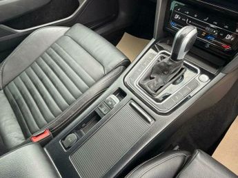 Volkswagen Passat 1.4 TSI 13kWh GTE DSG Euro 6 (s/s) 5dr