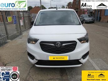 Vauxhall Combo L2H1 2300 SPORTIVE S/S