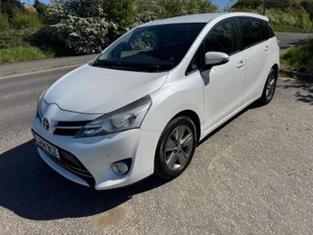 Toyota Verso D-4D TREND