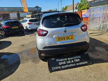 Renault Captur ICONIC TCE