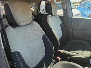 Renault Captur ICONIC TCE