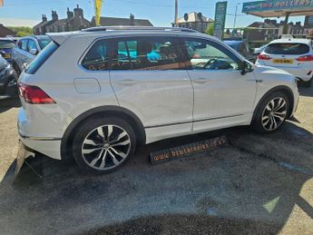 Volkswagen Tiguan R-LINE TDI DSG