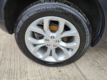 Land Rover Discovery Sport 2.0 Si4 HSE SUV 5dr Petrol Auto 4WD Euro 6 (s/s) (240 ps)