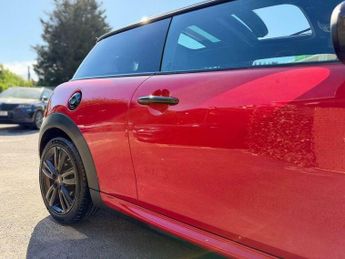 MINI Hatch 2.0 Cooper S Sport Hatchback 3dr Petrol Steptronic Euro 6 (s/s) 