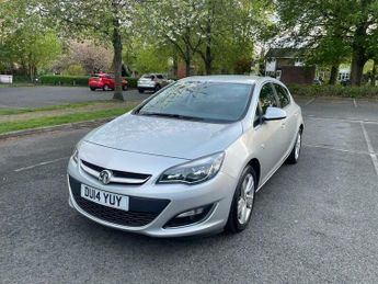 Vauxhall Astra 1.4T 16v SRi Euro 5 5dr