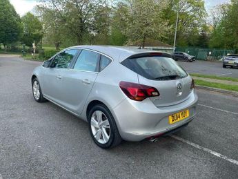 Vauxhall Astra 1.4T 16v SRi Euro 5 5dr
