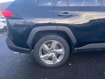 Toyota RAV4 VVT-I DESIGN