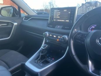 Toyota RAV4 VVT-I DESIGN