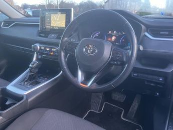 Toyota RAV4 VVT-I DESIGN