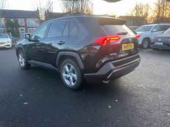 Toyota RAV4 VVT-I DESIGN