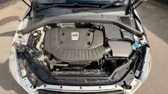 Volvo XC60 2.4 D4 SE Lux Nav Geartronic AWD Euro 5 5dr