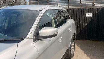 Volvo XC60 2.4 D4 SE Lux Nav Geartronic AWD Euro 5 5dr