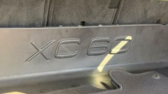 Volvo XC60 2.4 D4 SE Lux Nav Geartronic AWD Euro 5 5dr