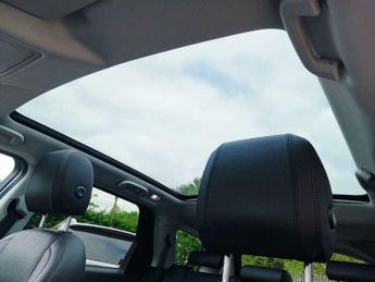 Land Rover Discovery Sport 2.0 TD4 HSE Auto 4WD Euro 6 (s/s) 5dr