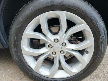 Land Rover Discovery Sport 2.0 TD4 HSE Auto 4WD Euro 6 (s/s) 5dr
