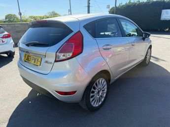 Ford Fiesta 1.5 TDCi Titanium Euro 5 5dr