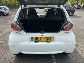 Toyota AYGO 1.0 VVT-i Go Euro 5 5dr