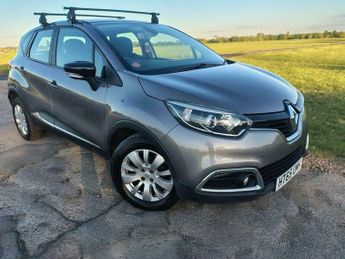 Renault Captur 0.9 TCe ENERGY Expression + Euro 6 (s/s) 5dr