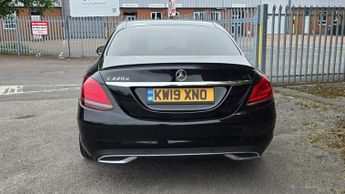 Mercedes-Benz C Class 2.0 C220d Sport Saloon 4dr Diesel G-Tronic+ Euro 6 (s/s) (194 ps