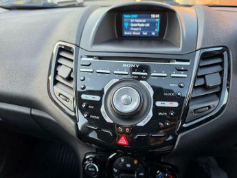 Ford Fiesta 1.0T EcoBoost Titanium Euro 6 (s/s) 5dr