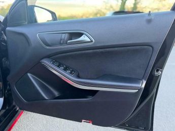 Mercedes-Benz A Class 1.8 A180 CDI AMG Sport 7G-DCT Euro 5 (s/s) 5dr