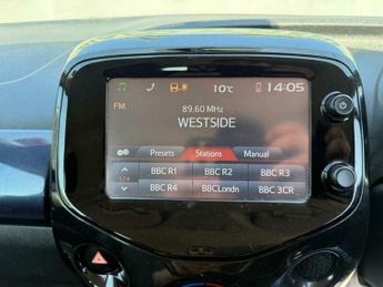 Toyota AYGO 1.0 VVT-i x-pression Euro 5 5dr Euro 5
