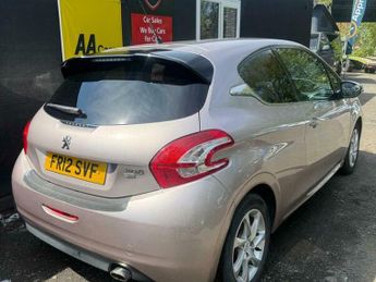 Peugeot 208 1.4 e-HDi Allure EGC Euro 5 (s/s) 3dr