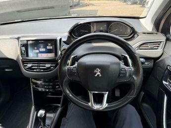 Peugeot 208 1.4 e-HDi Allure EGC Euro 5 (s/s) 3dr