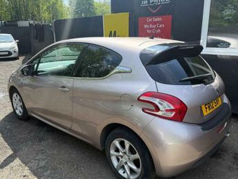 Peugeot 208 1.4 e-HDi Allure EGC Euro 5 (s/s) 3dr