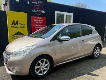 Peugeot 208 1.4 e-HDi Allure EGC Euro 5 (s/s) 3dr