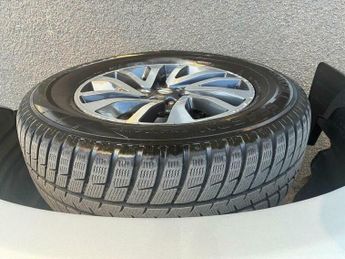 Nissan Navara 2.3 dCi N-Connecta Auto 4WD Euro 6 4dr