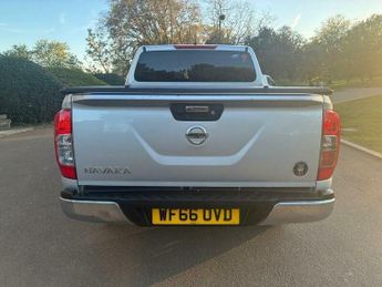 Nissan Navara 2.3 dCi N-Connecta Auto 4WD Euro 6 4dr