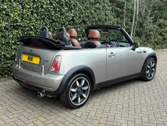 MINI Convertible COOPER SIDEWALK