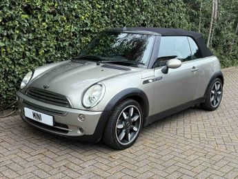 MINI Convertible COOPER SIDEWALK
