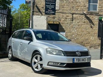 Volkswagen Passat 2.0 TDI BlueMotion Tech SE DSG Euro 5 (s/s) 5dr