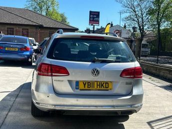 Volkswagen Passat 2.0 TDI BlueMotion Tech SE DSG Euro 5 (s/s) 5dr