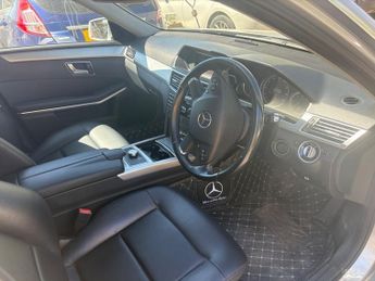 Mercedes E Class E220 CDI BLUEEFFICIENCY S/S SE