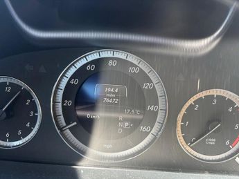 Mercedes E Class E220 CDI BLUEEFFICIENCY S/S SE